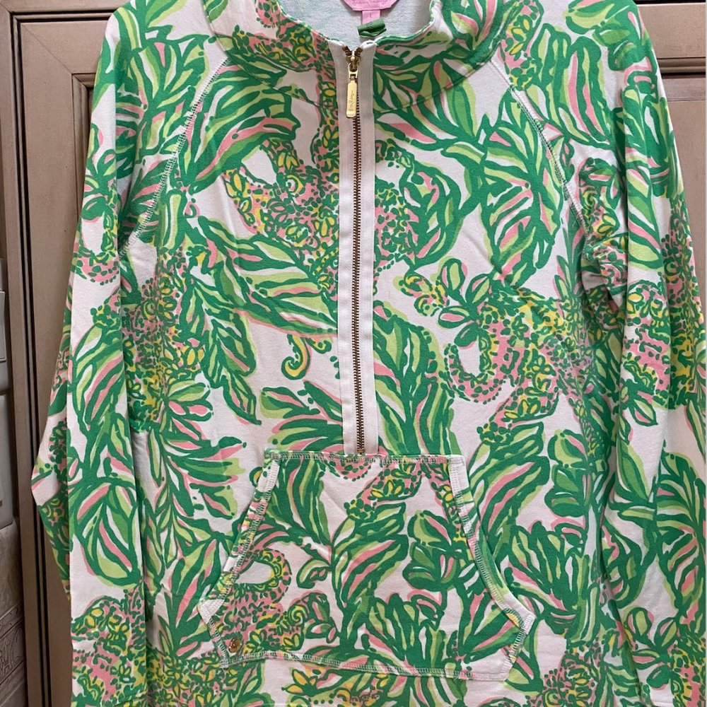 Lilly Pulitzer Skipper Popover in Seeing Pink Elephants Size Large